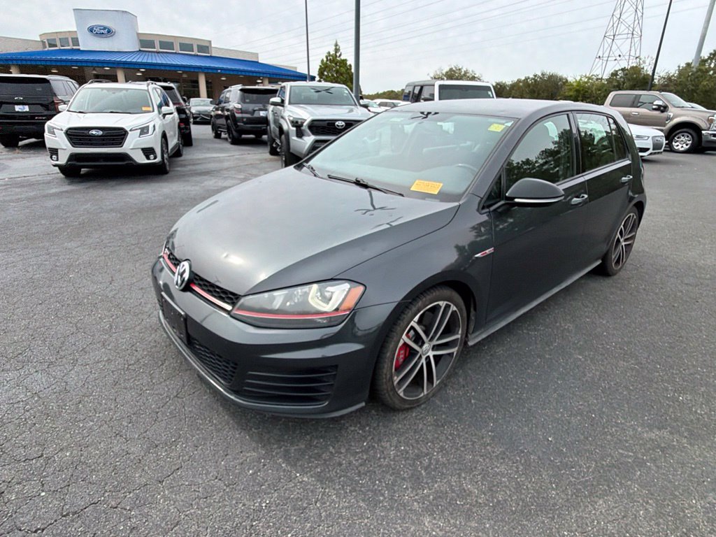 Used 2017 Volkswagen GTI SE FWD image 14