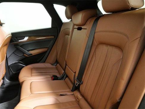 Used 2023 Audi Q5 2.0T Premium Plus w/ Premium Plus Package image 15