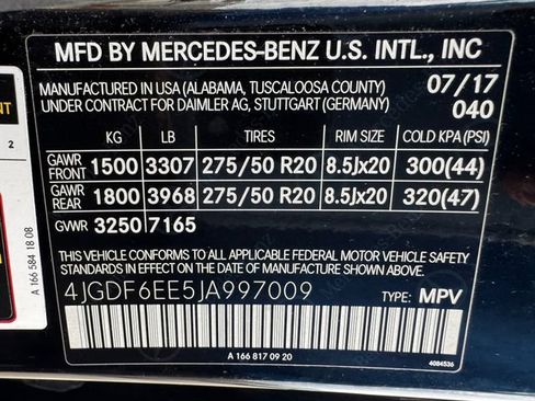 Used 2018 Mercedes-Benz GLS 450 4MATIC image 32
