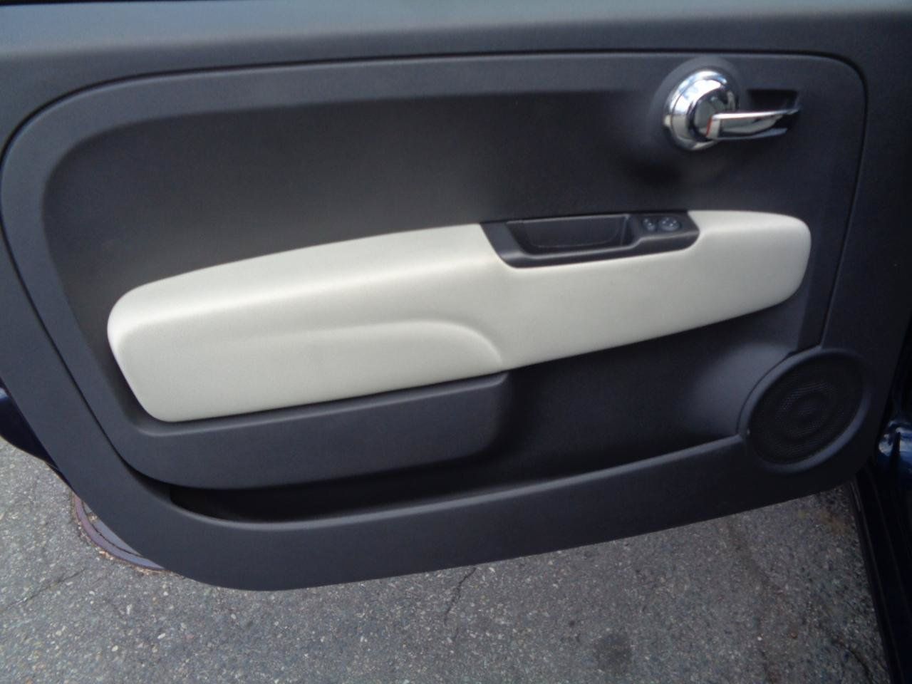 Used 2019 FIAT 500 Pop FWD image 21