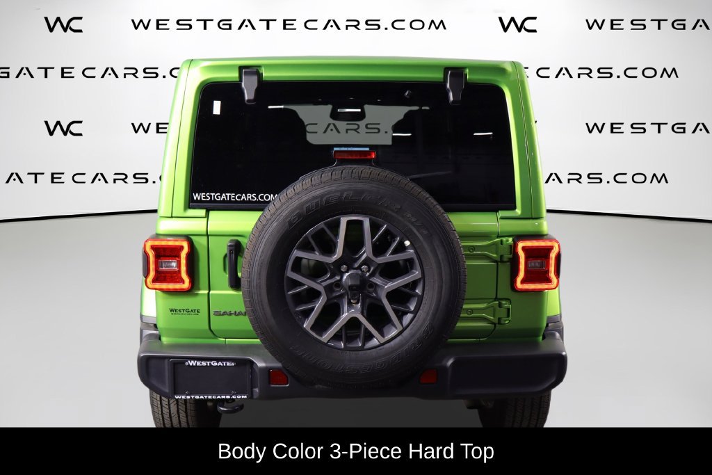 Used 2026 Jeep Wrangler Unlimited Sahara AWD/4WD image 4
