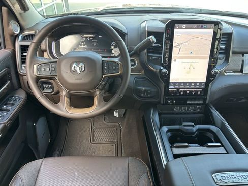 New 2026 RAM 2500 Limited AWD/4WD image 12