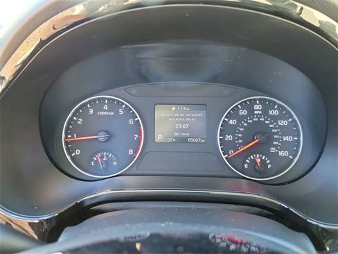 Used 2021 Kia Seltos EX image 28