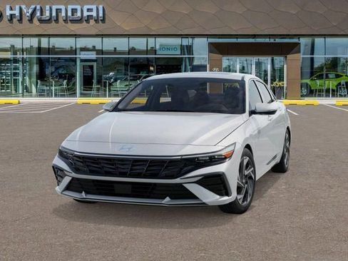 New 2026 Hyundai Elantra Limited FWD image 6