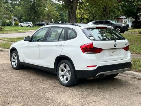 Used 2014 BMW X1 sDrive28i image 4