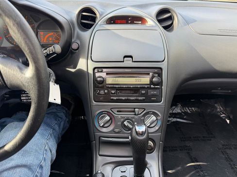 Used 2004 Toyota Celica GT image 15
