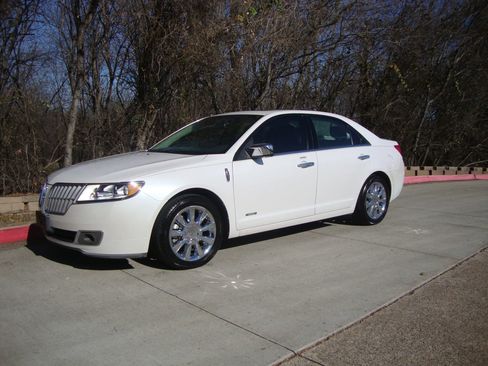 Used 2011 Lincoln MKZ Hybrid w/ 202A Rapid Spec Order Code image 1