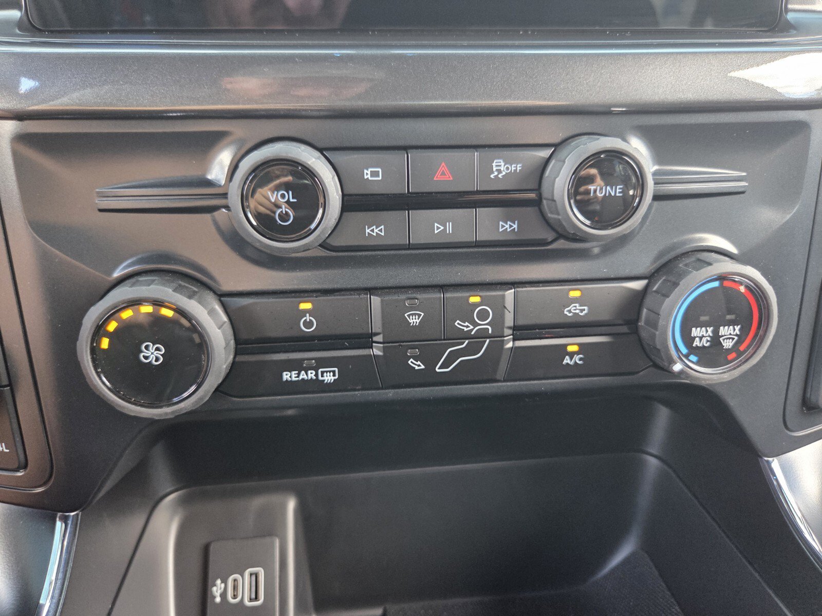 Used 2026 Ford F150 STX w/ Equipment Group 200A AWD/4WD image 24