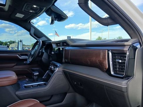 Certified 2025 GMC Sierra 1500 Denali Ultimate AWD/4WD image 20
