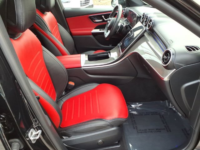 Used 2024 Mercedes-Benz GLC 43 AMG 4MATIC image 16