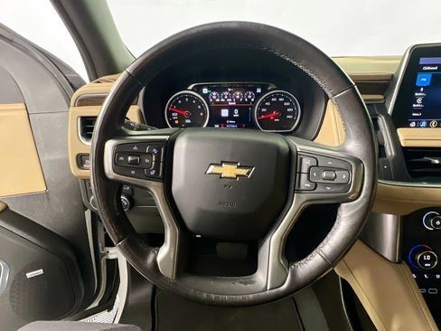 Used 2021 Chevrolet Tahoe Premier AWD/4WD image 17