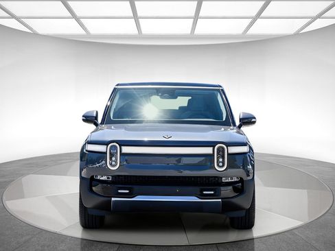 Used 2023 Rivian R1S Adventure Quad AWD/4WD image 7