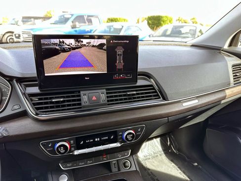 Used 2023 Audi Q5 2.0T Premium w/ Convenience Package image 26