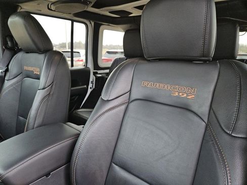 Used 2022 Jeep Wrangler Unlimited Rubicon w/ Trailer Tow Package image 26