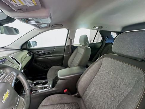 Used 2023 Chevrolet Equinox LT w/ Driver Convenience Package image 22