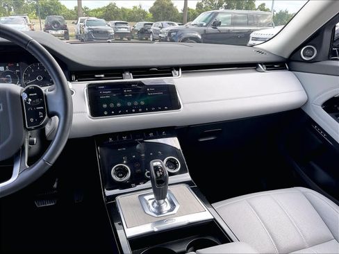 Used 2020 Land Rover Range Rover Evoque S AWD/4WD image 9
