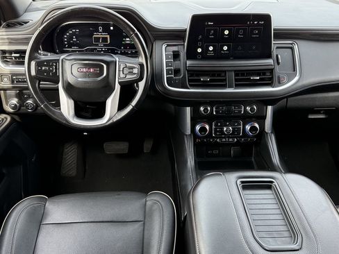 Used 2022 GMC Yukon XL SLT image 11