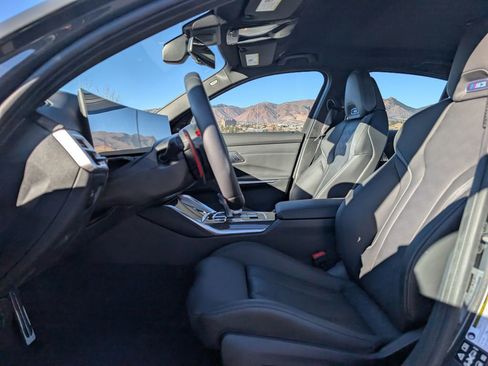 Used 2026 BMW M3 Competition image 11