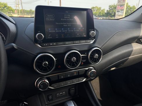Used 2025 Nissan Sentra SV FWD image 20