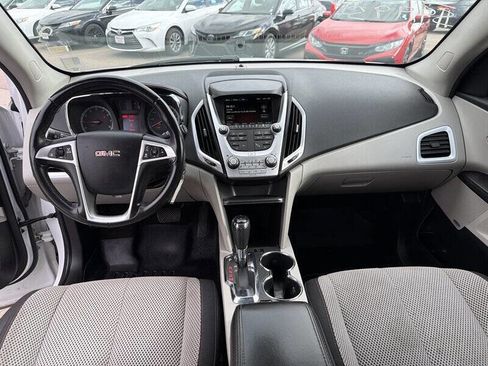 Used 2017 GMC Terrain SLE w/ Nightfall Package image 16