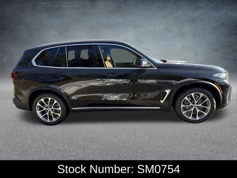 New 2026 BMW X5 xDrive40i w/ Climate Comfort Package image 6