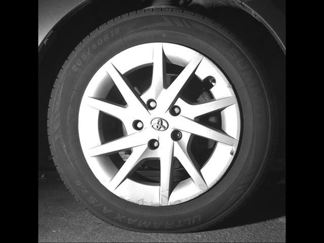 Used 2012 Toyota Prius V Three FWD image 17