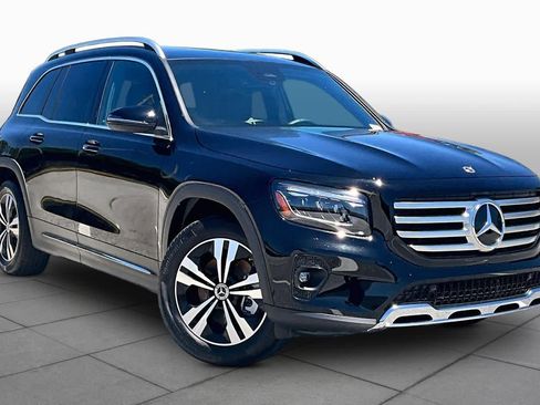 Certified 2026 Mercedes-Benz GLB 250 image 3