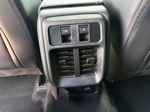 Used 2025 Ford Bronco Outer Banks AWD/4WD image 28