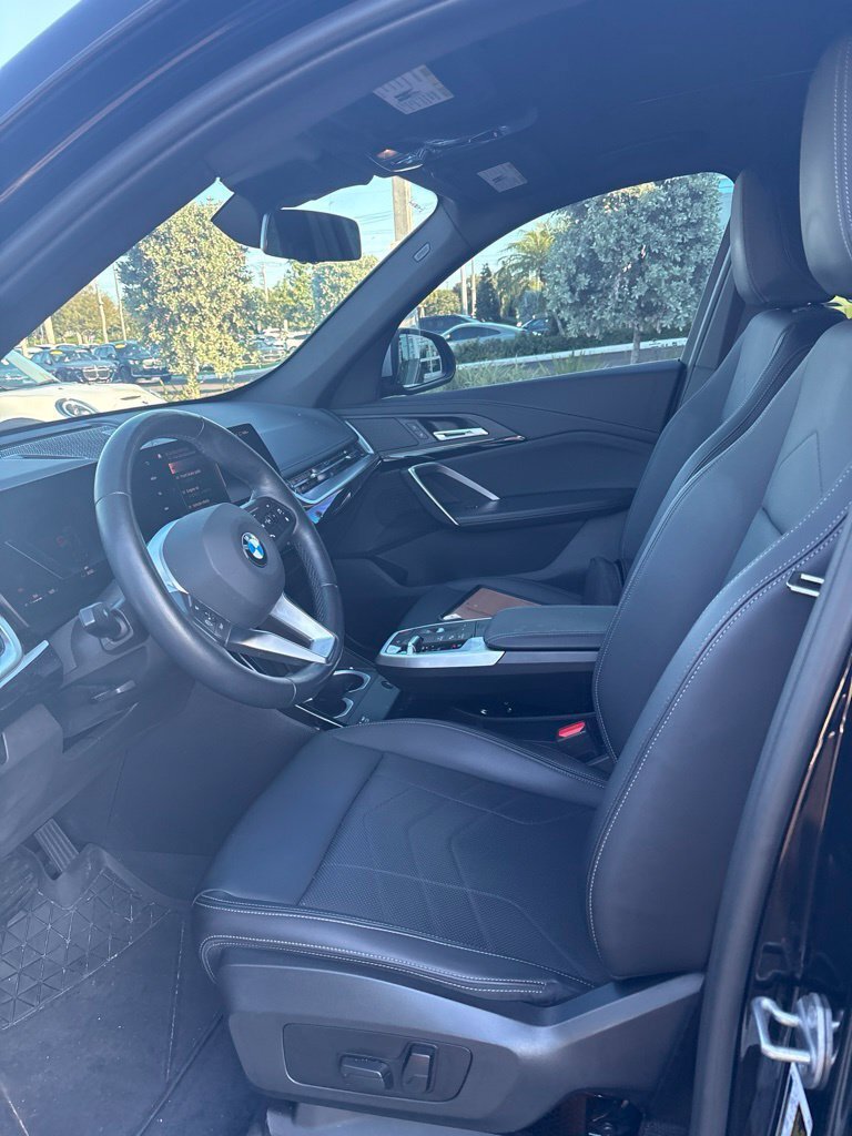 Certified 2023 BMW X1 xDrive28i w/ Convenience Package AWD/4WD image 4