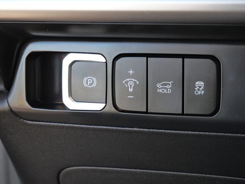 Certified 2026 Hyundai Santa Fe SE image 21