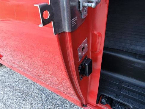 Used 2020 Chevrolet Express 3500 Extended w/ Driver Convenience Package image 39