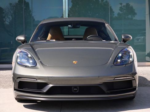 Used 2024 Porsche 718 Cayman GTS image 2