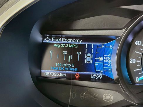 Used 2020 Ford Edge SEL w/ Convenience Package AWD/4WD image 18