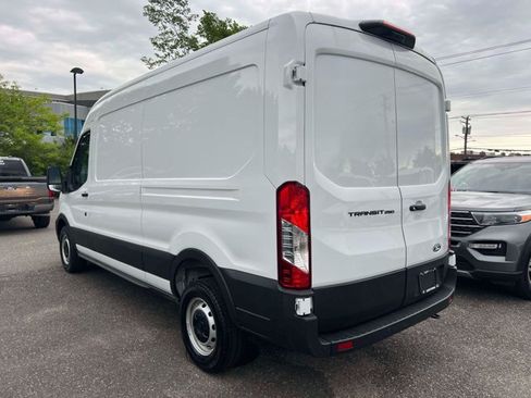 Used 2026 Ford Transit 250 148 Medium Roof RWD image 9