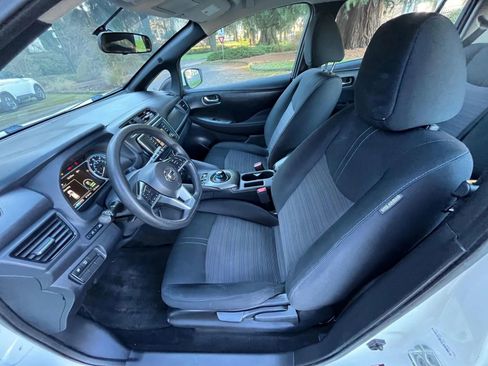 Used 2019 Nissan Leaf S w/ S Charge Package image 6