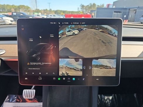 Used 2022 Tesla Model Y Performance image 28