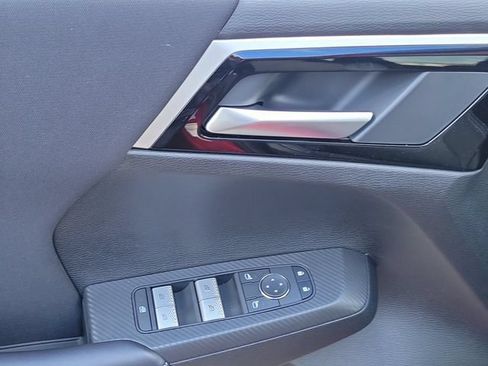 New 2026 Mitsubishi Outlander ES FWD image 21
