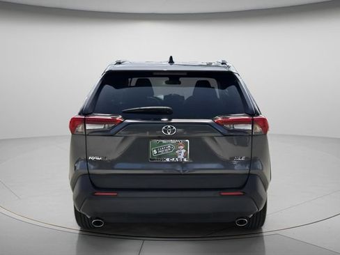 Used 2023 Toyota RAV4 XLE Premium FWD image 6