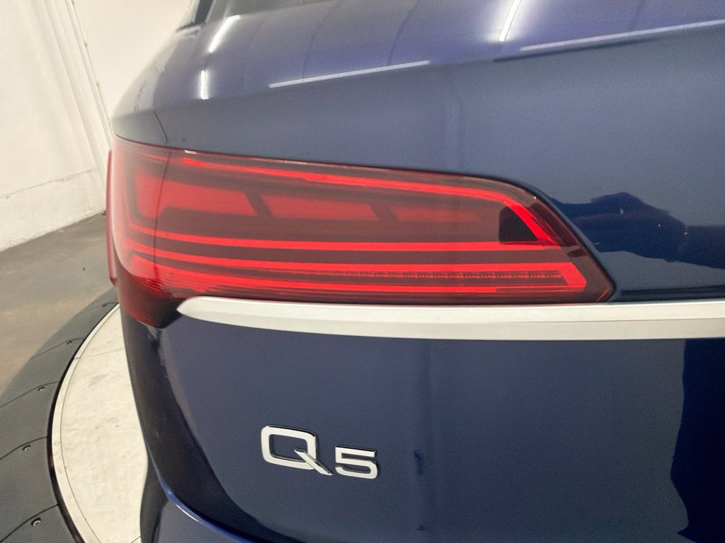 Used 2022 Audi Q5 2.0T Premium AWD/4WD image 11