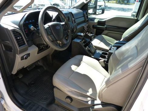 Used 2019 Ford F250 XL w/ Power Equipment Group image 33