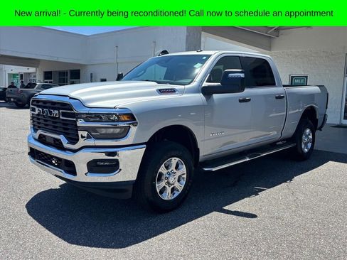 Used 2026 RAM 2500 Big Horn AWD/4WD image 23