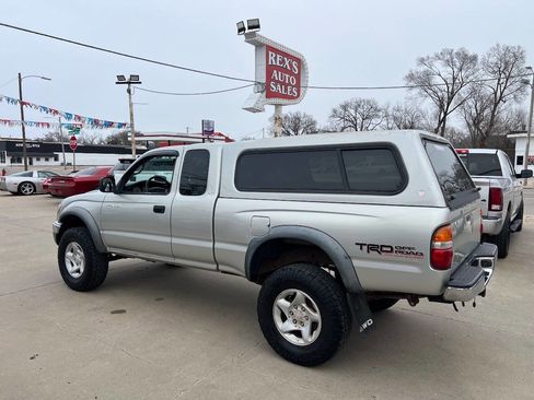Used 2004 Toyota Tacoma V6 2dr Xtracab 4WD SB image 6