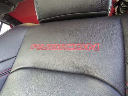 Used 2023 Jeep Gladiator Rubicon w/ LED Lighting Group image 20