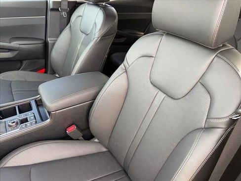 New 2026 Kia Sorento X-Line EX image 11