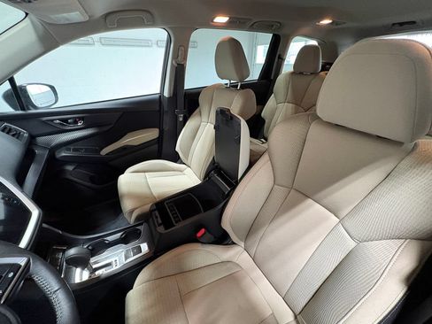 Used 2024 Subaru Ascent Premium w/ Convenience Package AWD/4WD image 28