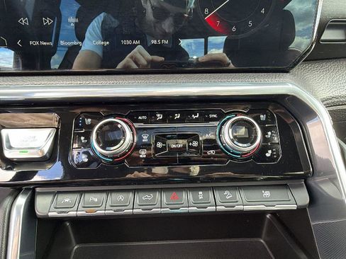 Used 2023 GMC Sierra 1500 Denali w/ Denali Reserve Package image 19