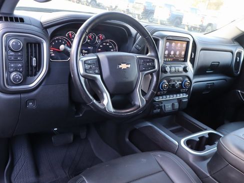 Used 2019 Chevrolet Silverado 1500 LTZ w/ LTZ Plus Package image 3