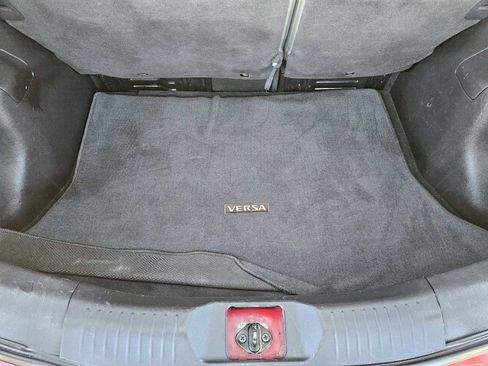 Used 2012 Nissan Versa 1.8 S w/ Plus Pkg image 29