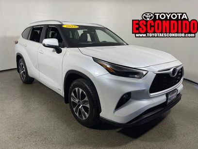 Certified 2025 Toyota Highlander XLE