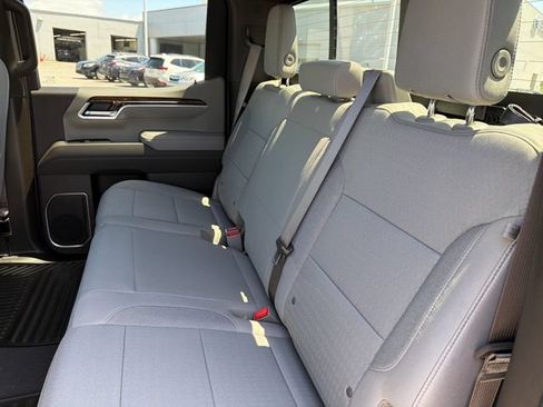 New 2026 GMC Sierra 1500 SLE w/ Preferred Package AWD/4WD image 20